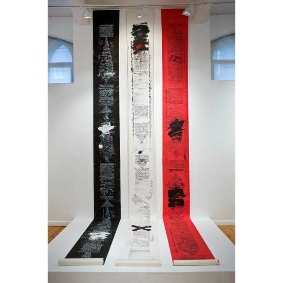 Golnaz Fathi, Scrolls (triptych), 2006, GF017